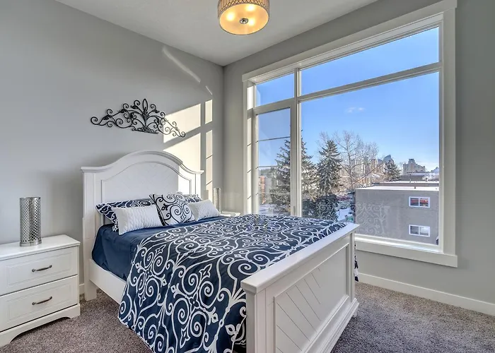 Three-Bedroom House With Balcony #33 Sunalta Downtown