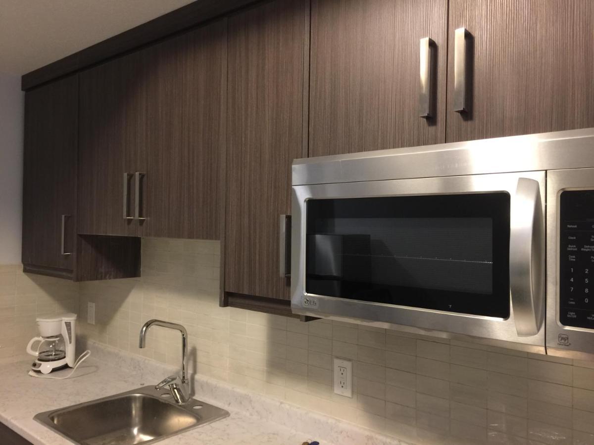 Three-bedroom House With Balcony #33 Sunalta Downtown Apartment